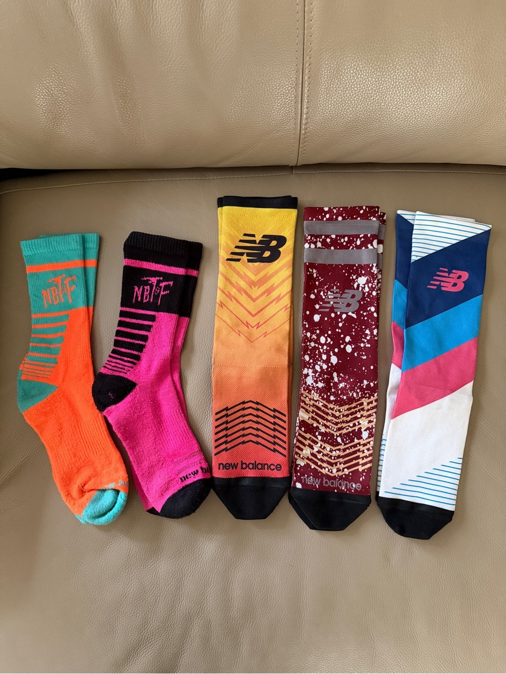 5prs NEW BALANCE/NB Track & Field Meet Crew Socks Limited Edition Women One Size